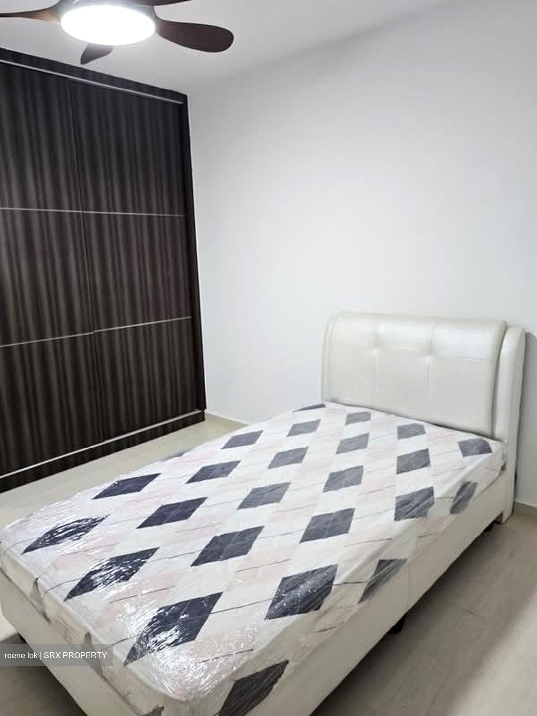Blk 403 Woodlands Street 41 (Woodlands), HDB Executive #577043521